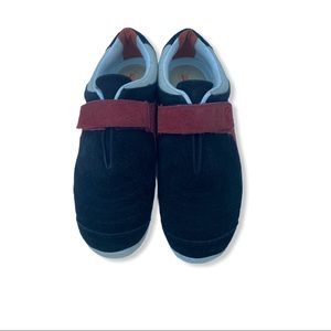 donald pliner piper sneaker